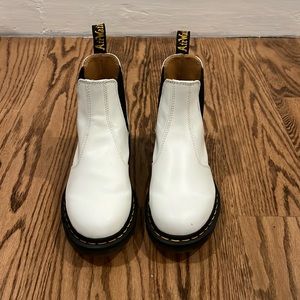 White doc marten Chelsea boots